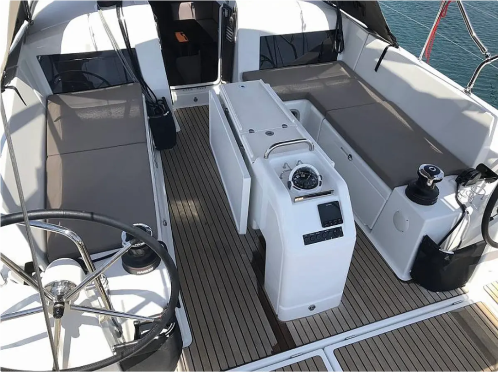 Segelyacht 