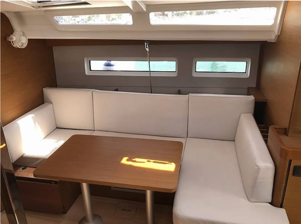 Segelyacht 