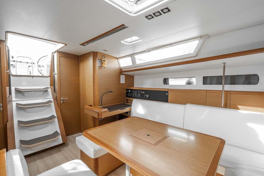 Segelyacht 