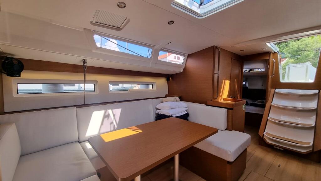 Segelyacht 