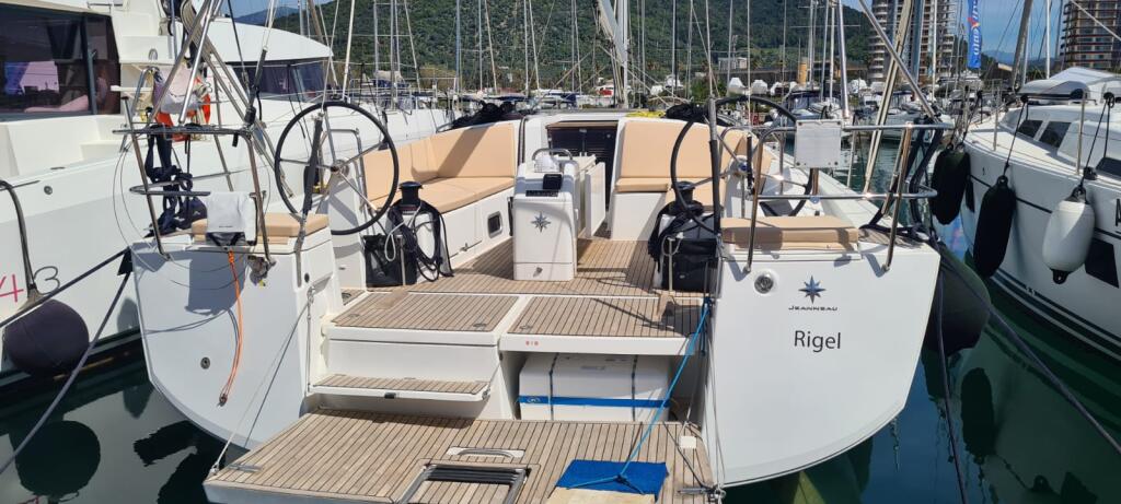 Segelyacht 