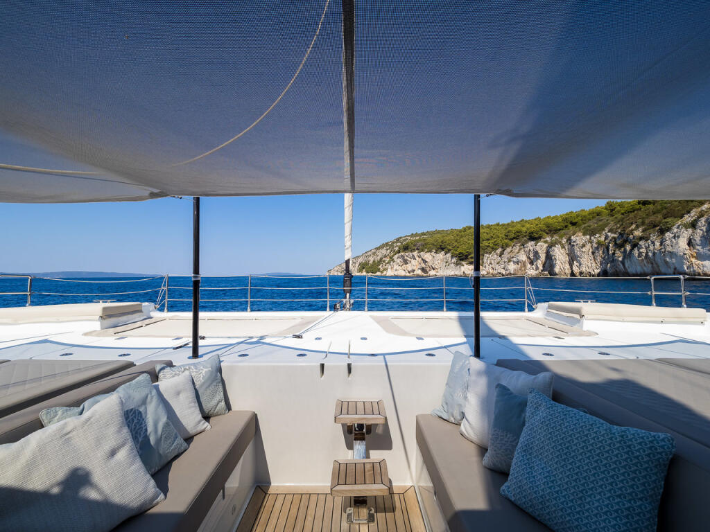 Catamaran 