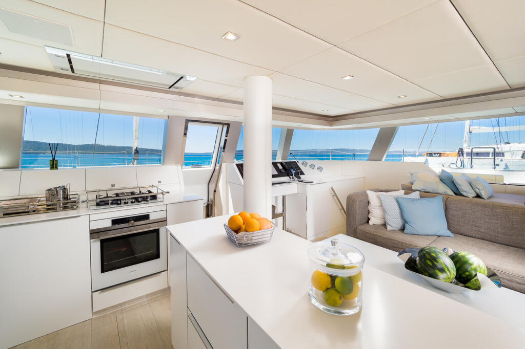 Catamaran 