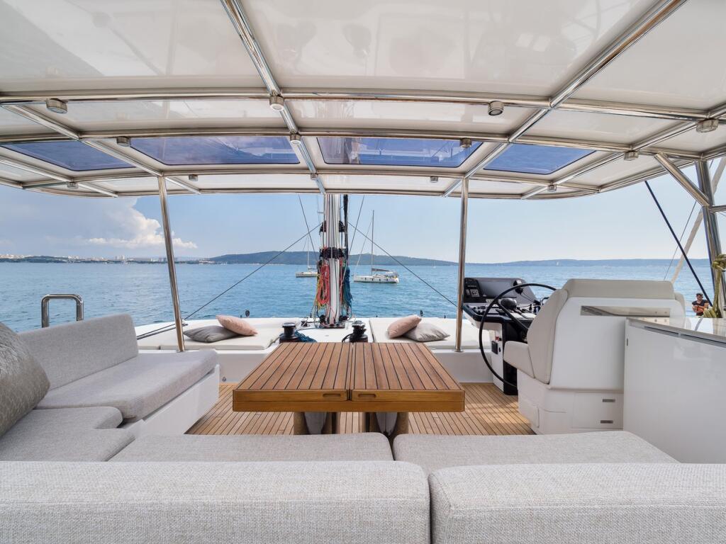 Catamaran 