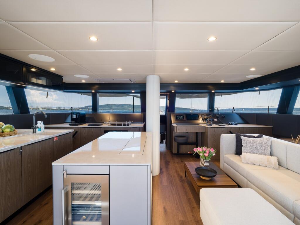 Catamaran 