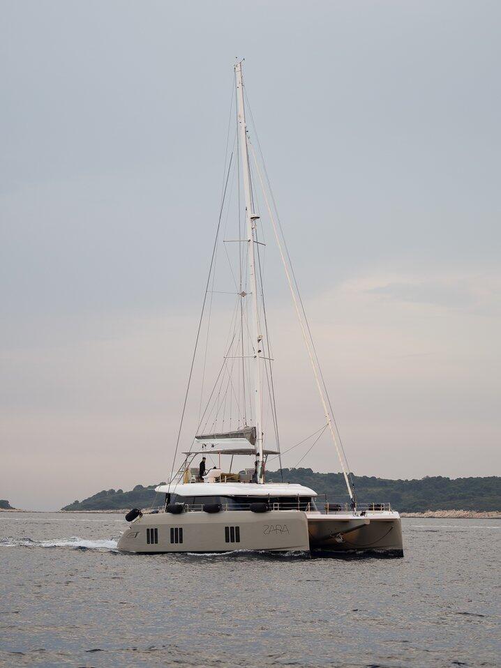 Catamaran 