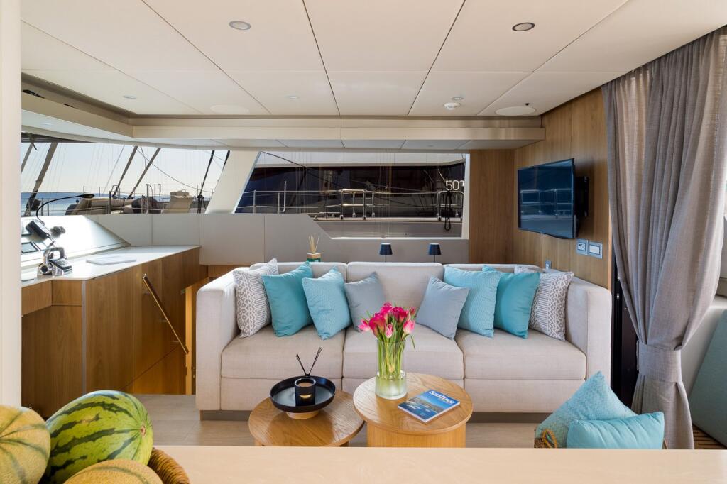 Catamaran 