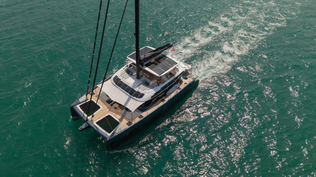 Catamaran 