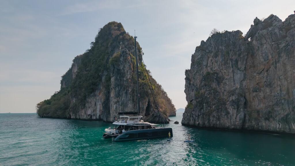 Catamaran 