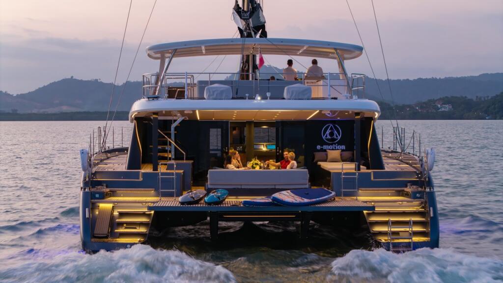 Catamaran 
