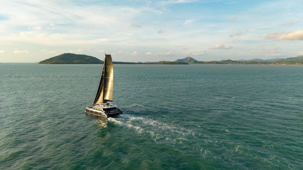 Catamaran 