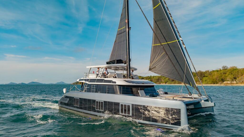Catamaran 
