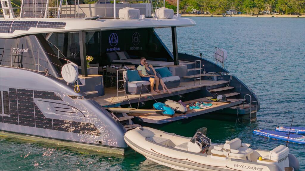 Catamaran 