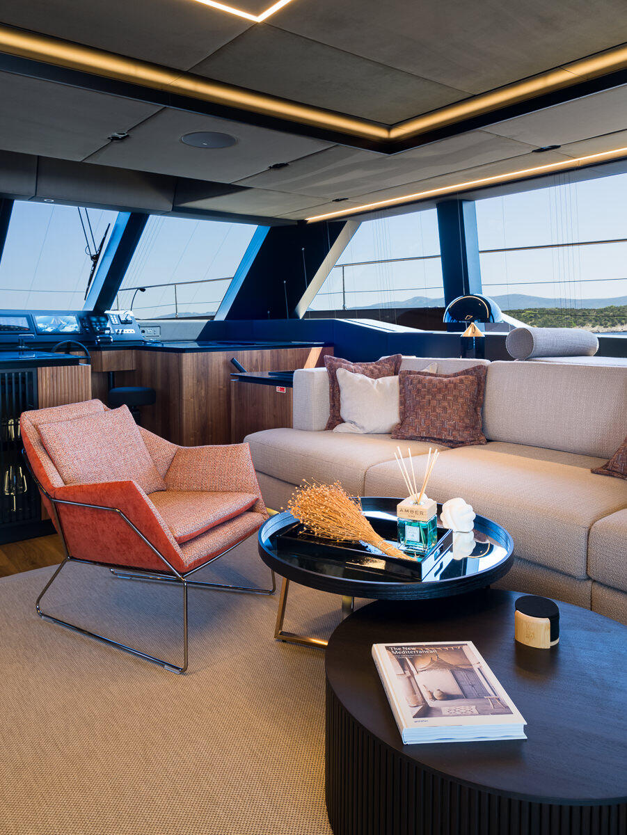 Power catamaran 