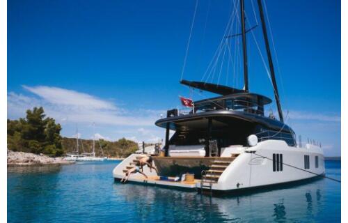 Catamaran 