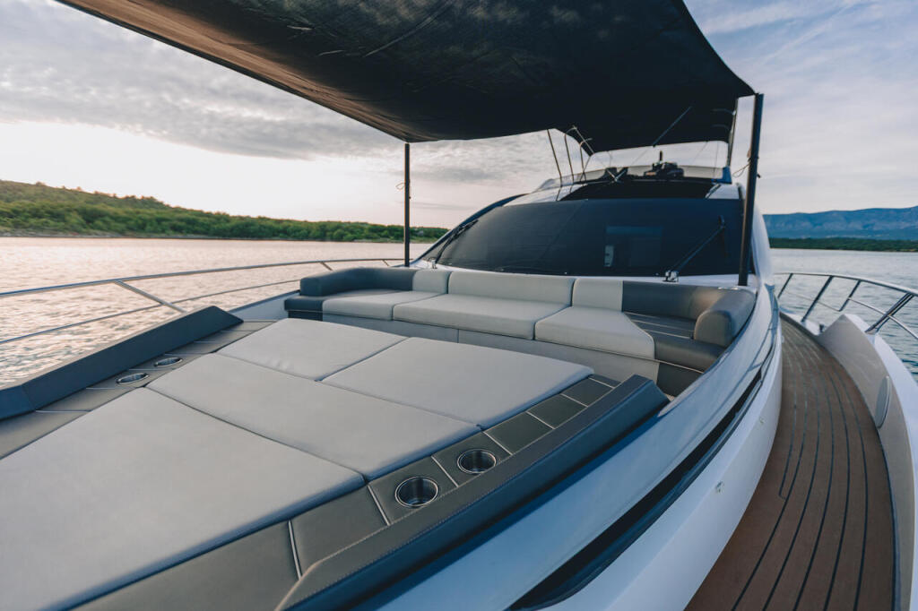 Motoryacht 