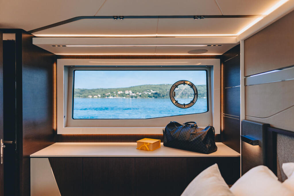 Motoryacht 