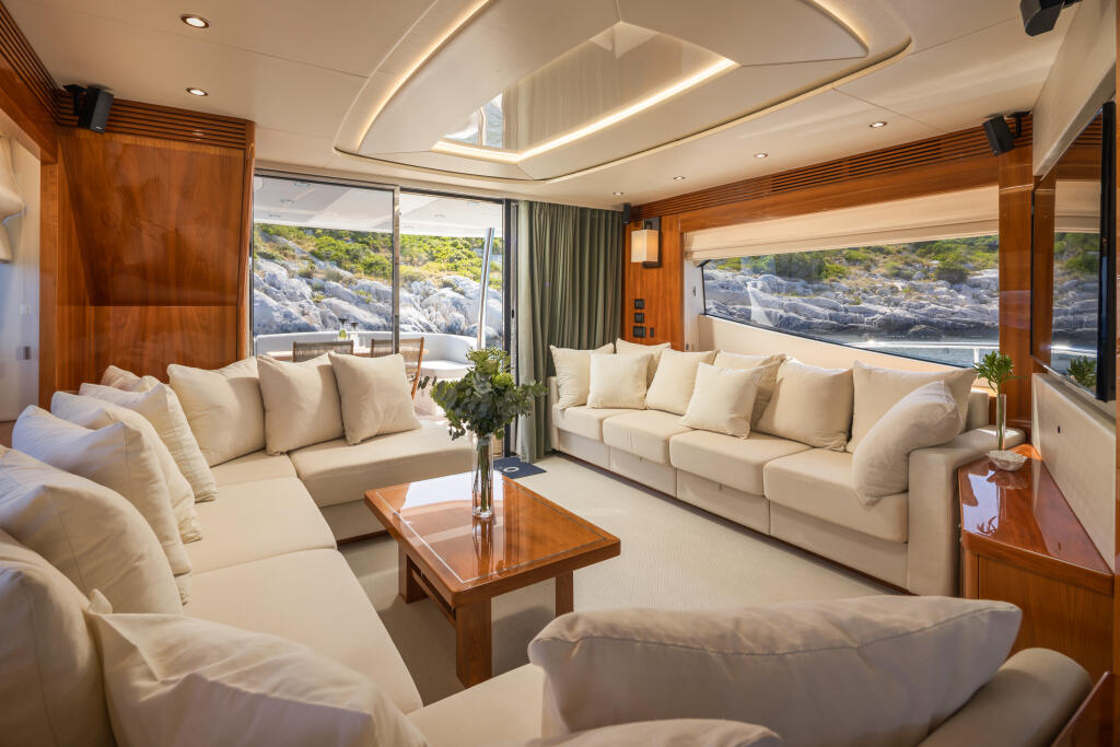 Motoryacht 