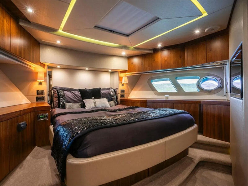Motoryacht 