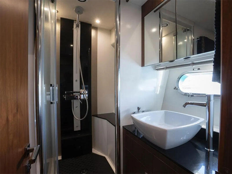 Motoryacht 