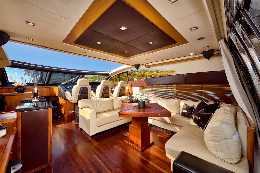 Motoryacht 