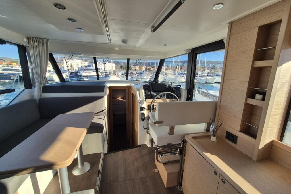 Motoryacht 