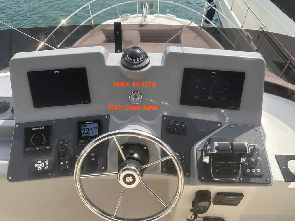 Motoryacht 