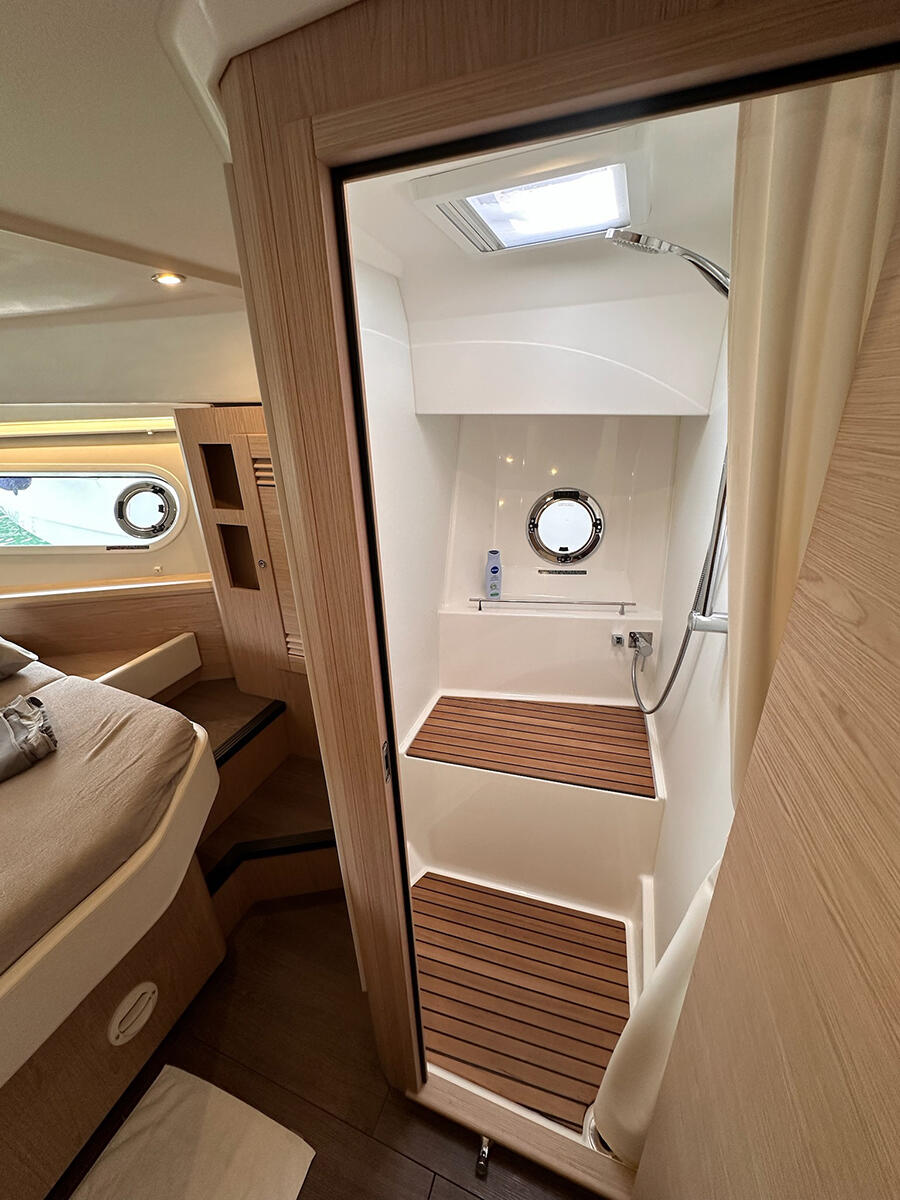 Motoryacht 