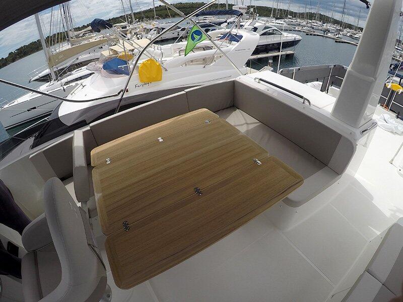 Motoryacht 