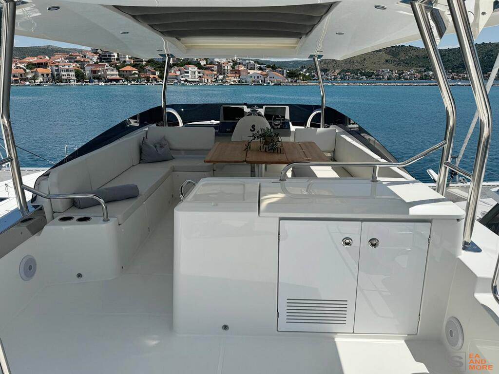 Motoryacht 