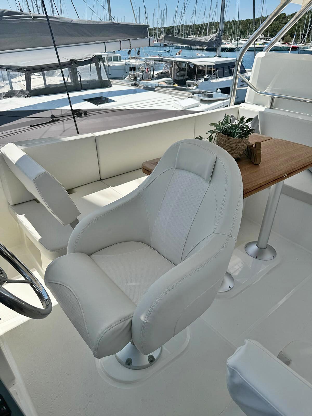 Motoryacht 