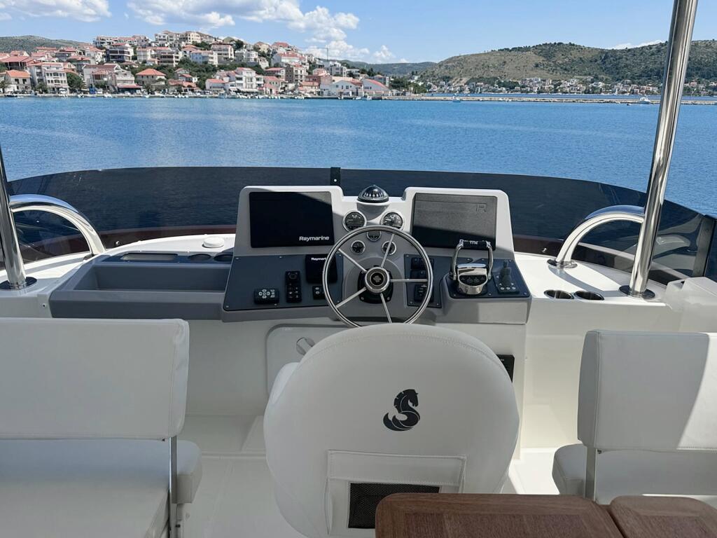 Motoryacht 
