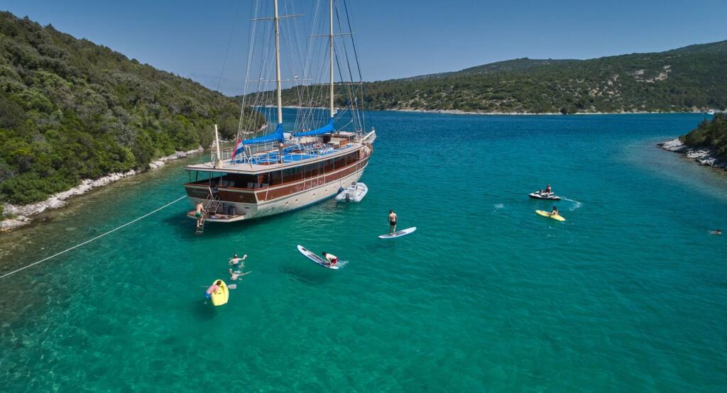 Gulet & Motor Sailer 
