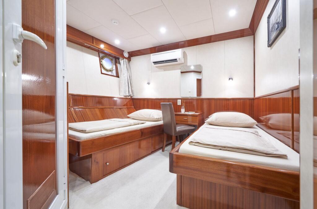 Gulet & Motor Sailer 