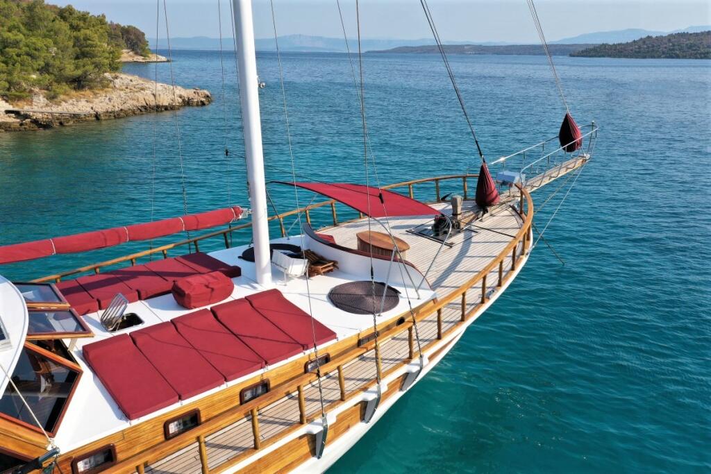 Gulet & Motor Sailer 