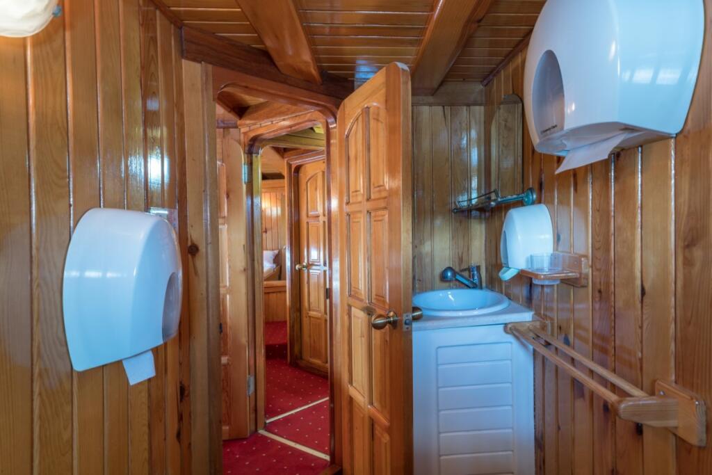Gulet & Motor Sailer 