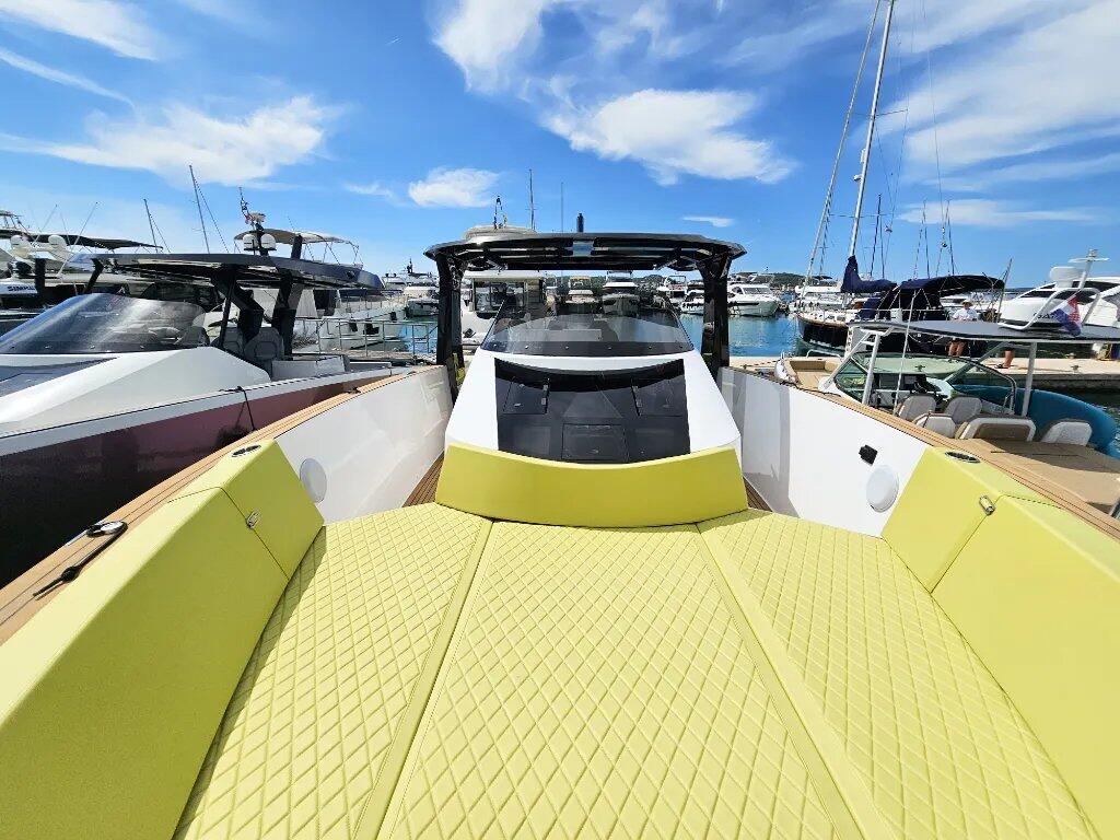 Motorboot 