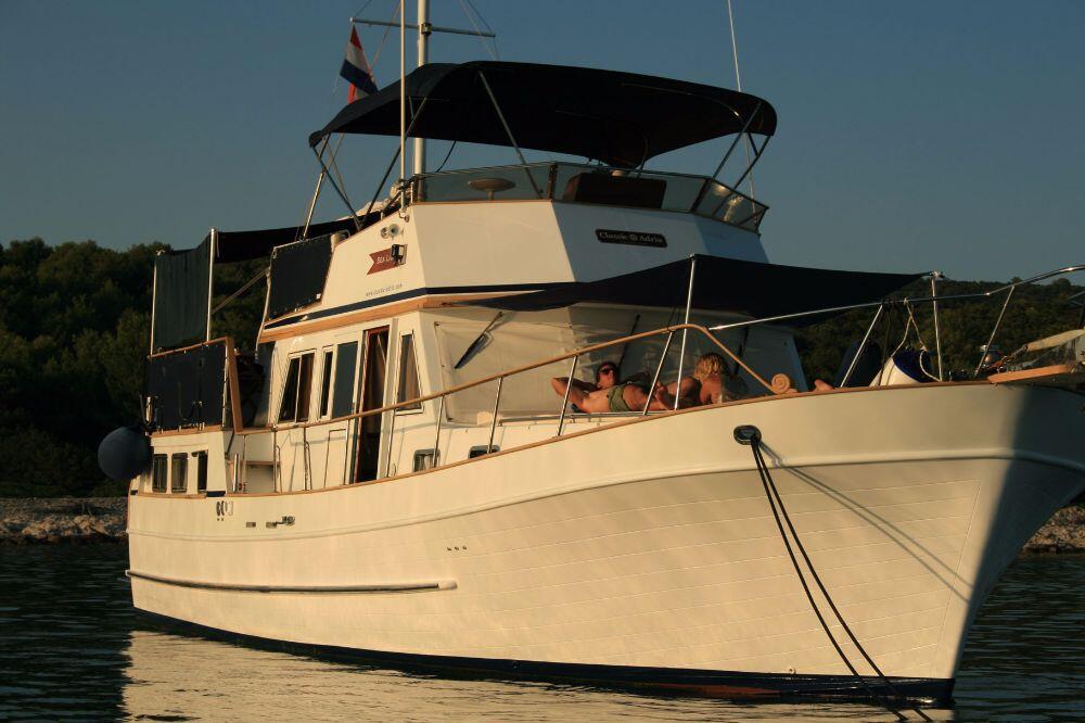 Motoryacht 