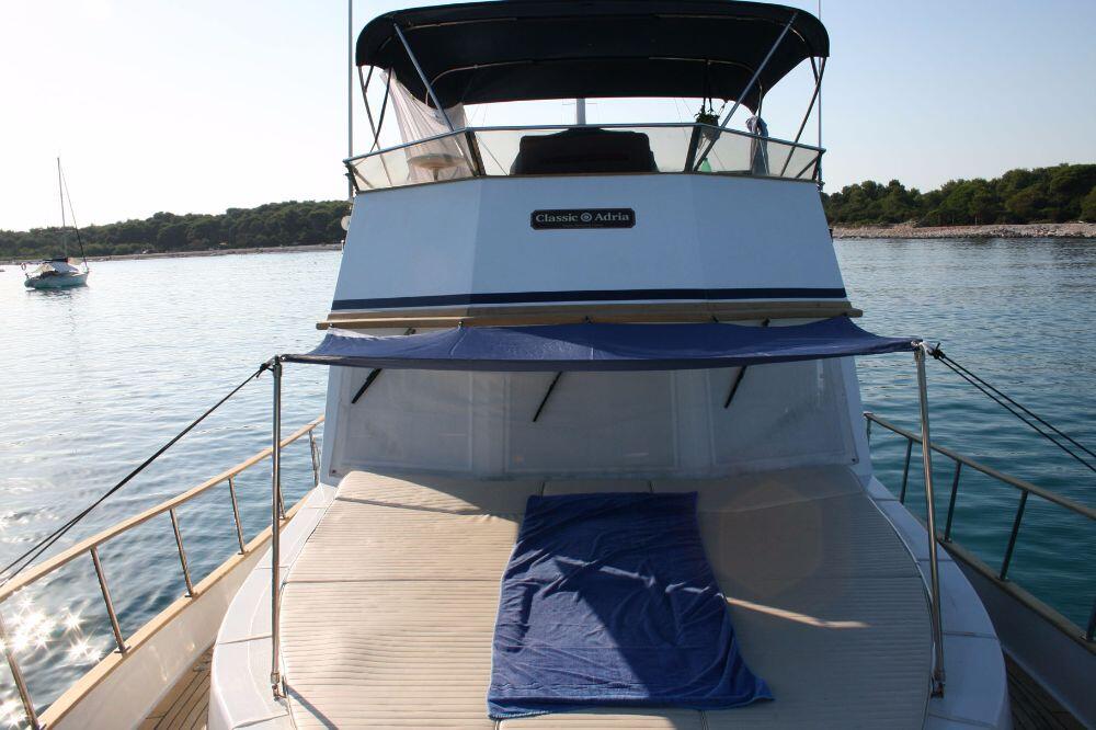 Motoryacht 