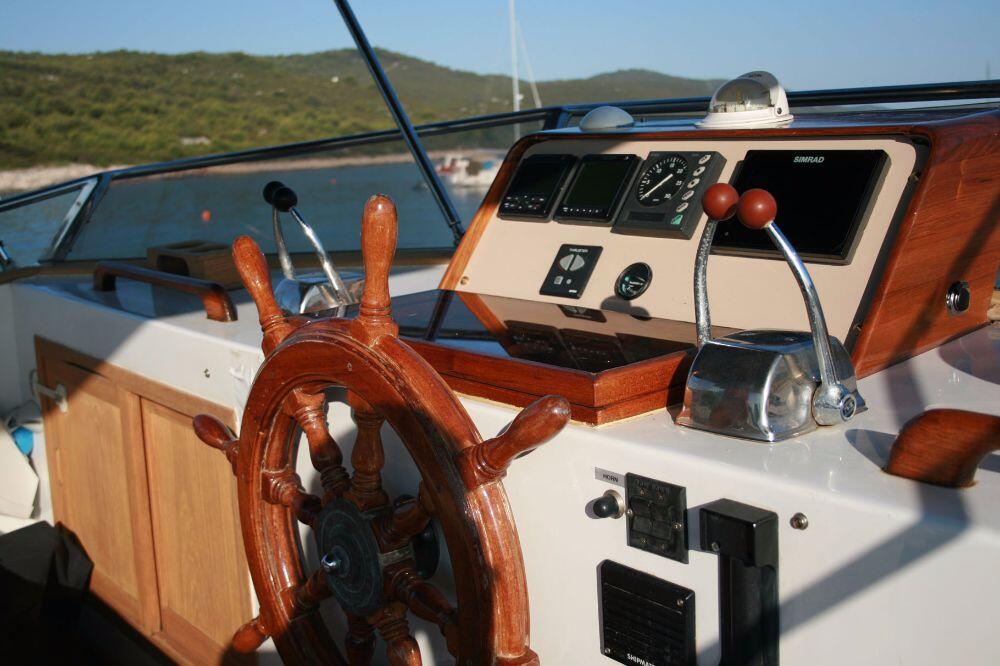 Motoryacht 