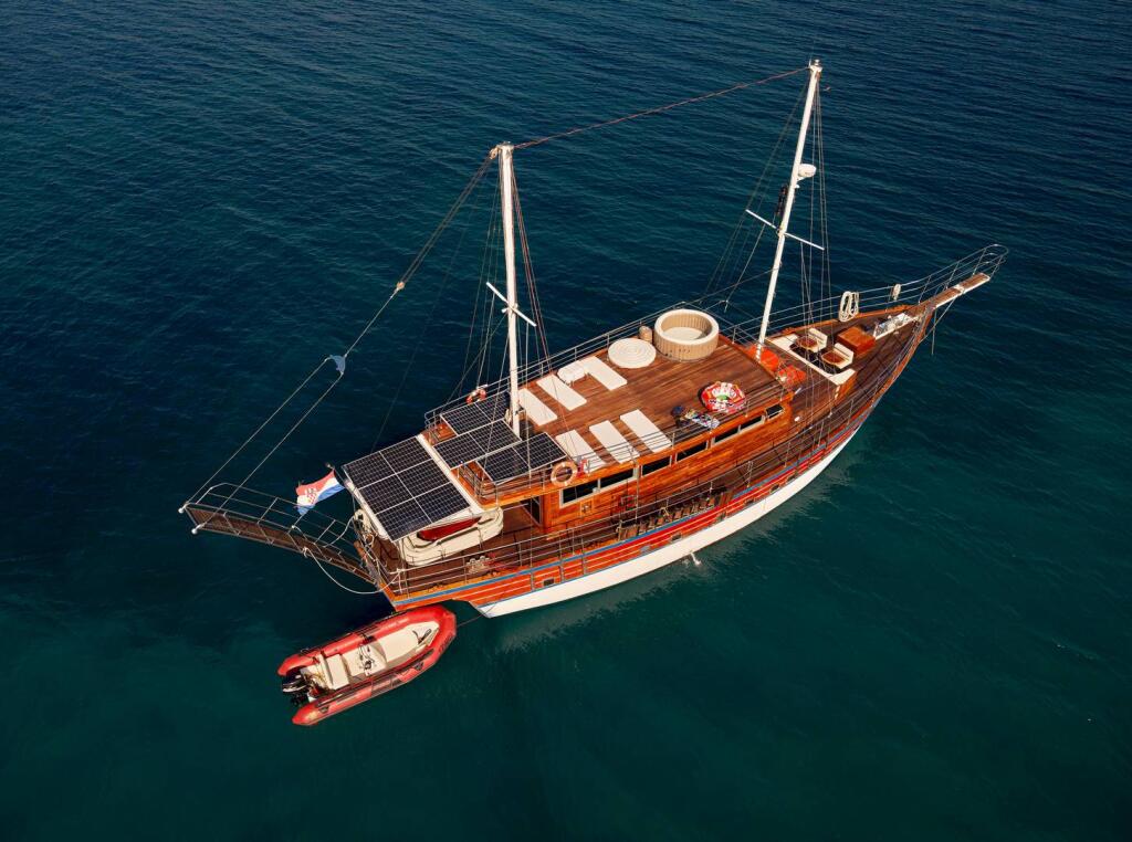 Gulet & Motor Sailer 