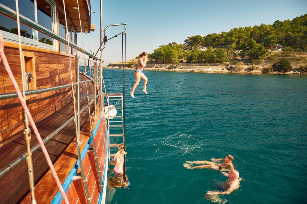 Gulet & Motor Sailer 