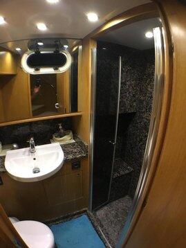 Motoryacht 