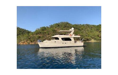 Motoryacht 