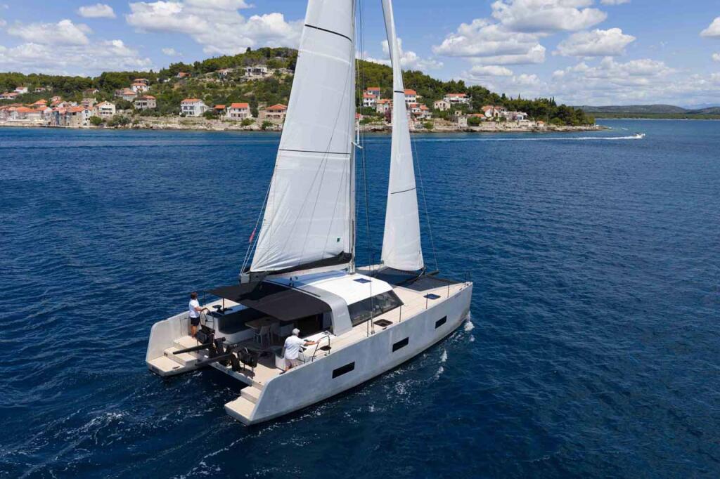 Catamaran 