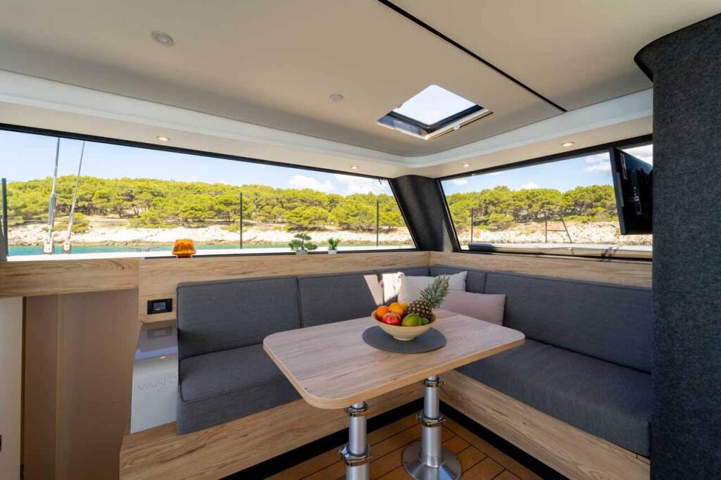 Catamaran 