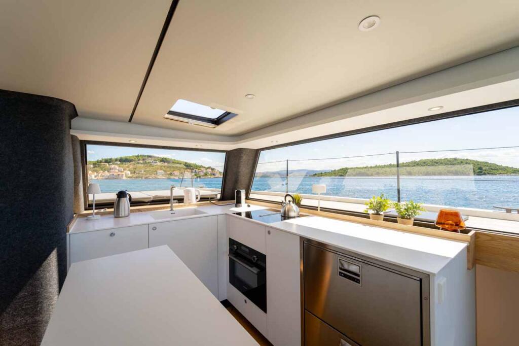 Catamaran 