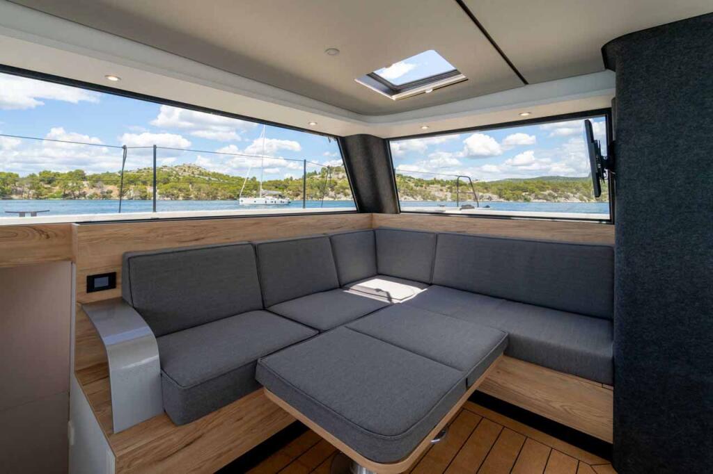 Catamaran 