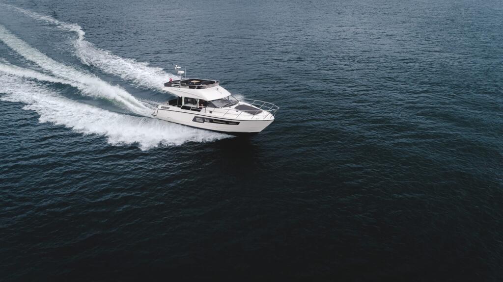 Motoryacht 