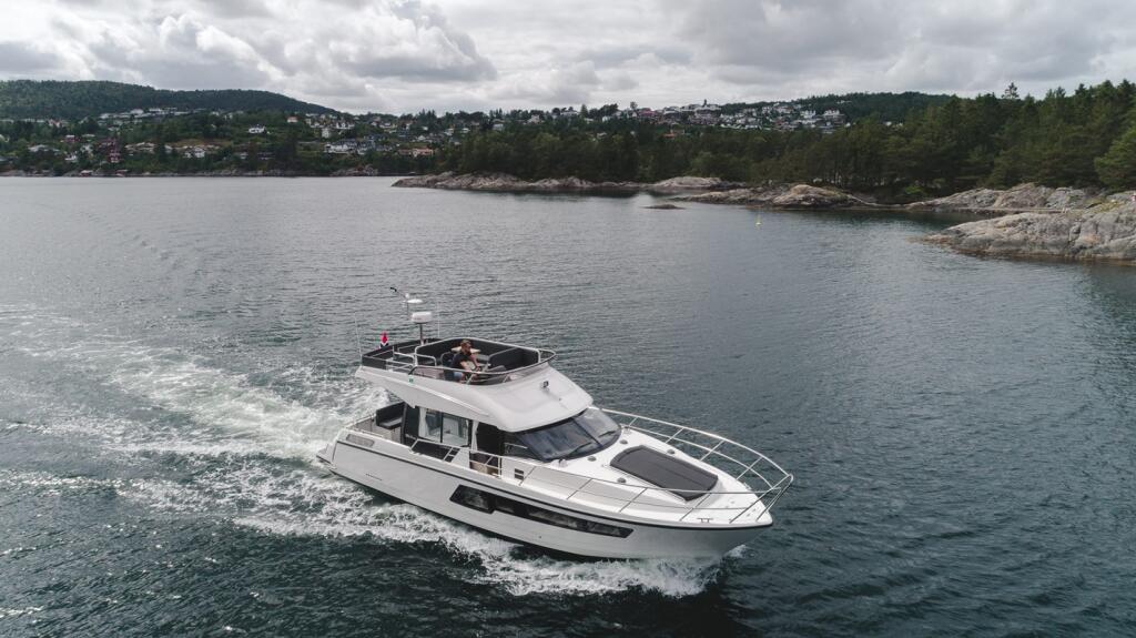 Motoryacht 